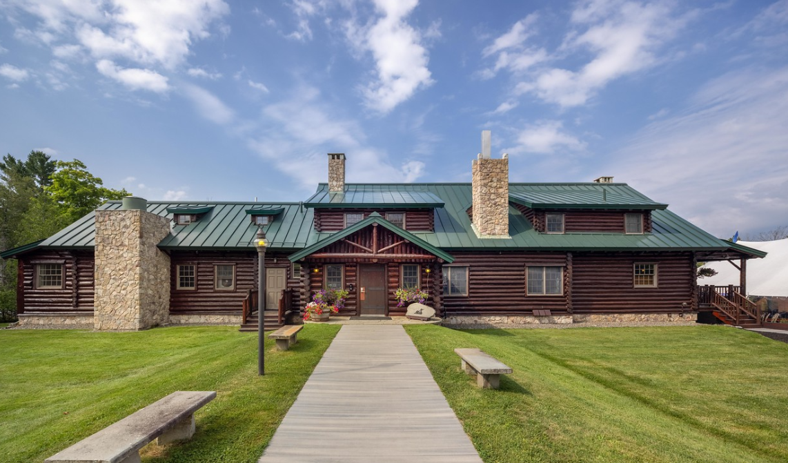 Loon Lodge in summer